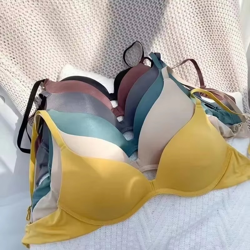 Japanese One-piece Smooth Girl - Sleep Bra Bralette recension och pris
